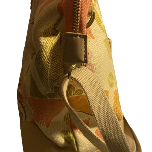 Spartina 449 Tech Tote Honey Horn Handbag Shoulder Strap Padded Vinyl Interior - Picture 11 of 15